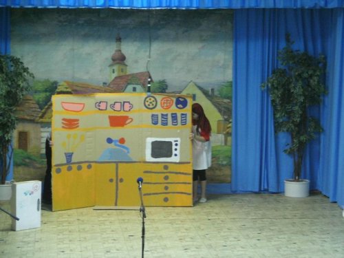 Hraje celá dědina aneb S veselou myslí na nesmysly. - 18.3.2006